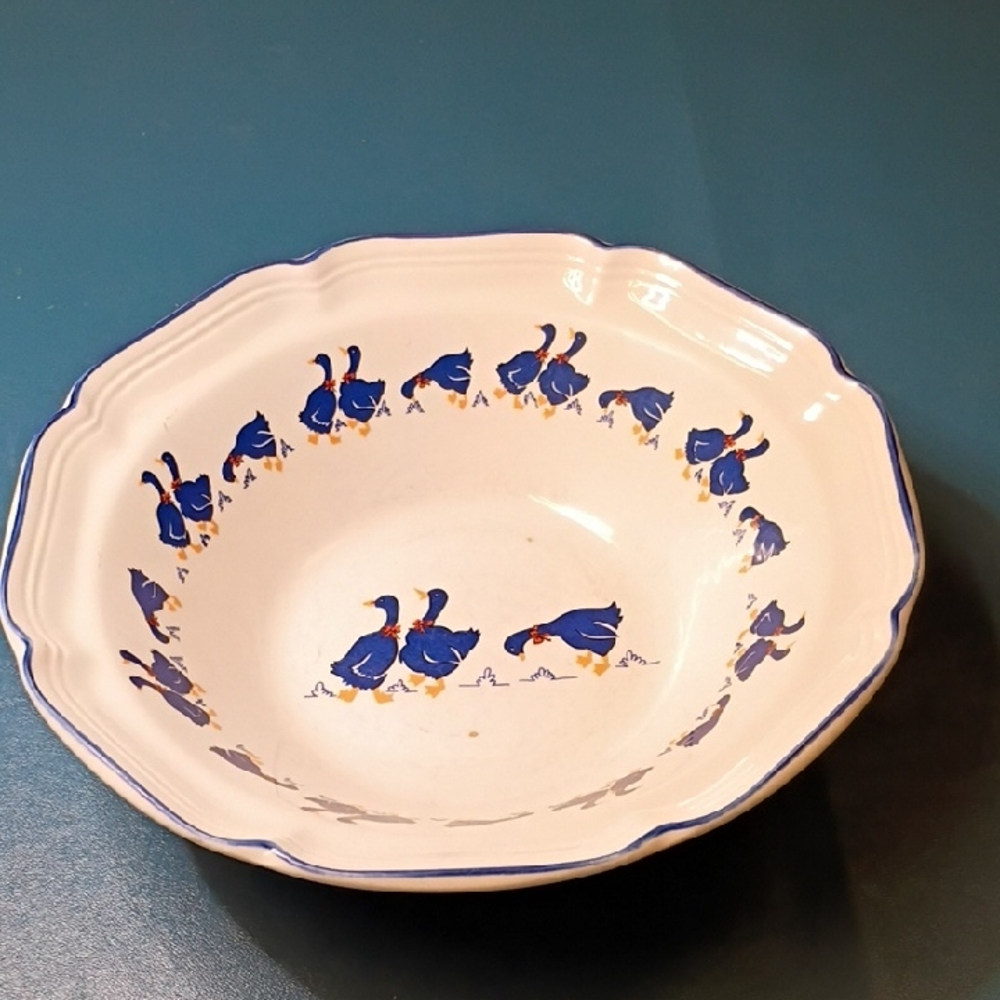 Vintage Hankook Blue Geese Design Serving Bowl Cottagecore